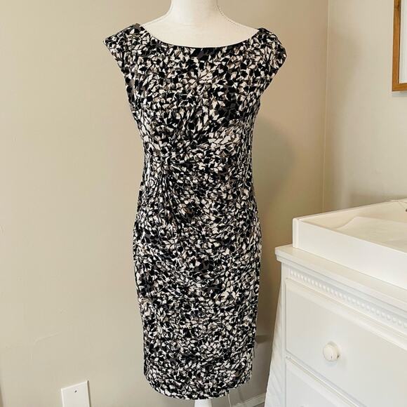 Covington Dress - Picture 1 of 5